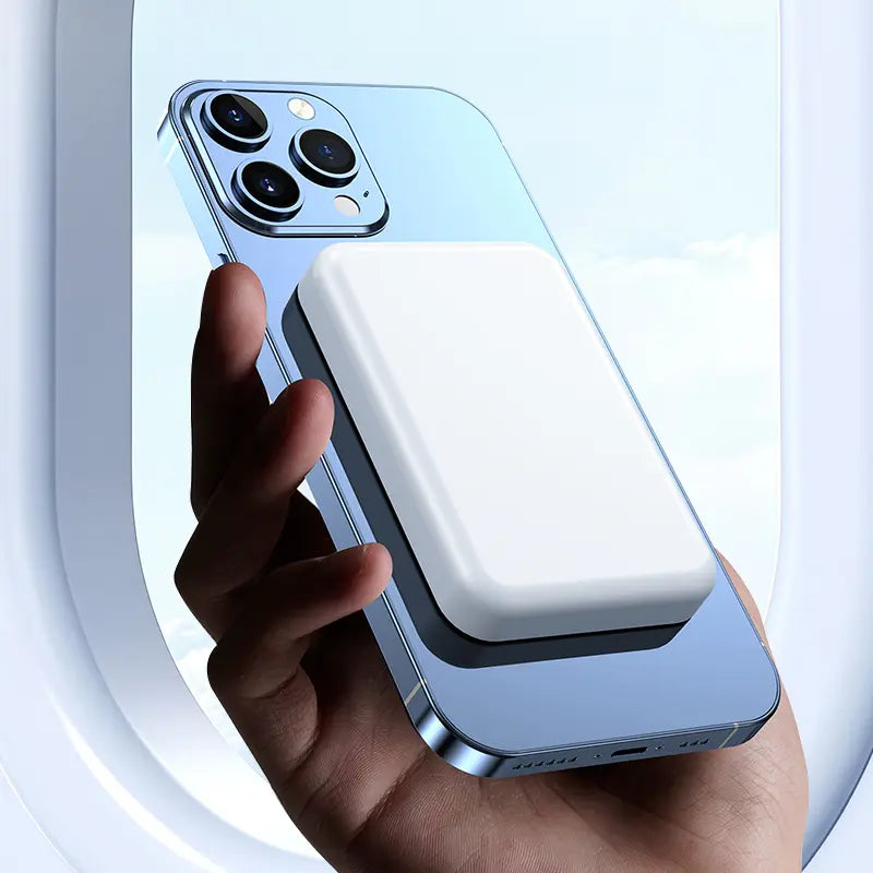 Magnetic Wireless Power Bank - Image 3